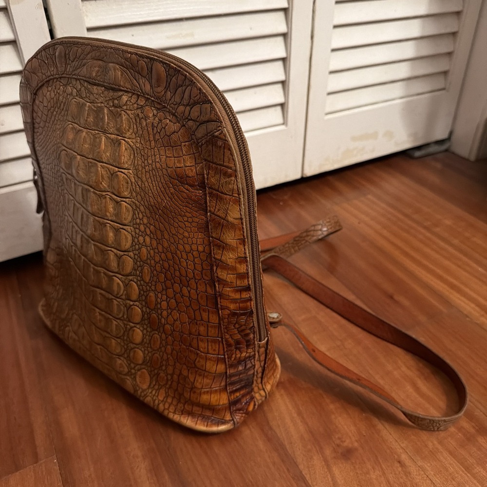 Brahmin Leather Croc Embossed Backpack Clutch Medium Brown Gold Feet - Picture 16 of 16